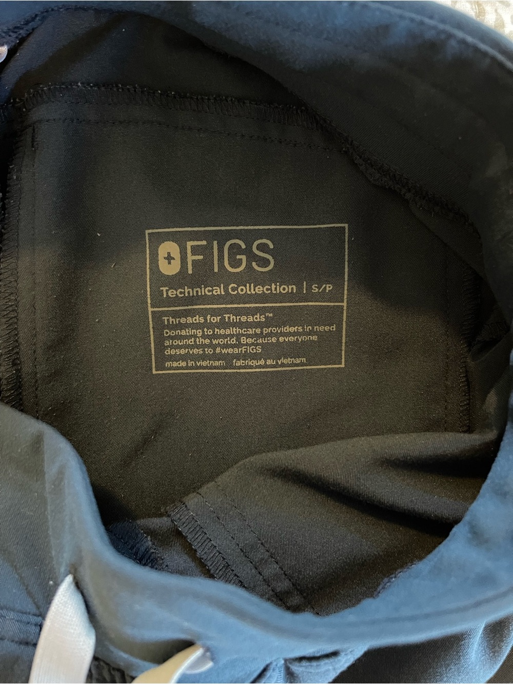 FIGS Women's Dark Harbor Ser - Picture 3 of 3